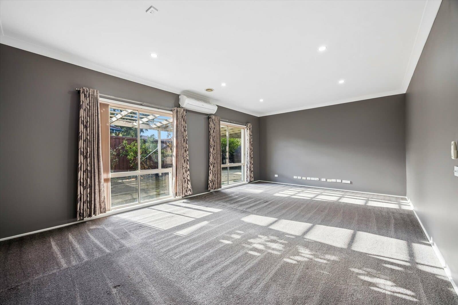 28 Turner Close,
                        
                    
                    
                        
                            Springvale, Springvale - Thumbnail 4