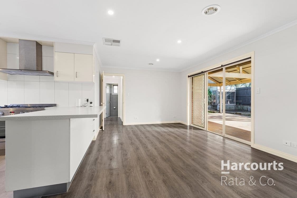 15 Cashmore Place, Roxburgh Park, VIC 3064, Roxburgh Park - Thumbnail 3