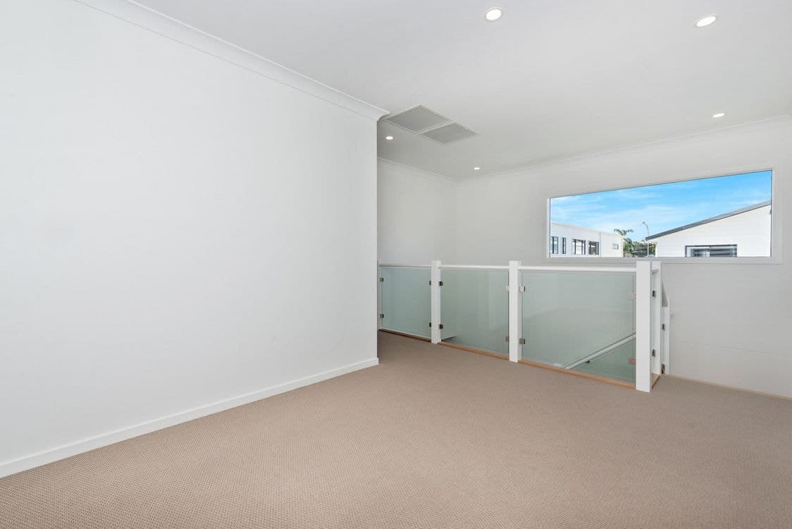 4 Park Cove Boulevard, Hope Island, QLD 4212, Hope Island - Thumbnail 8