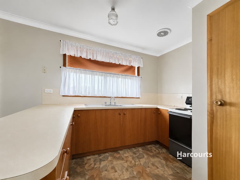 3/72 Upper Maud Street, ULVERSTONE, TAS 7315, Ulverstone - Thumbnail 2