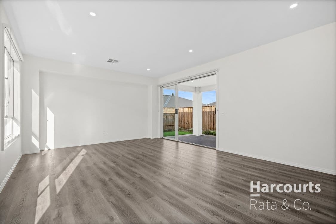 39 Dysart Road, Donnybrook, VIC 3064, Donnybrook - Thumbnail 7