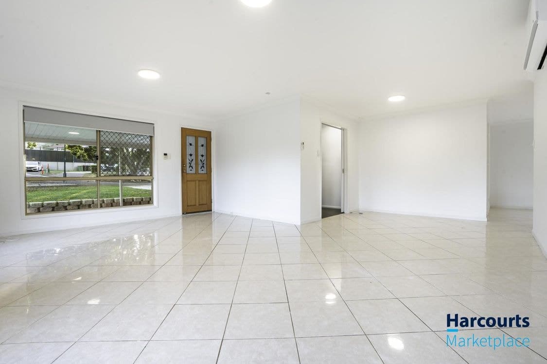21 Henry Samuel Drive, REDBANK PLAINS, QLD 4301, Redbank Plains - Thumbnail 3