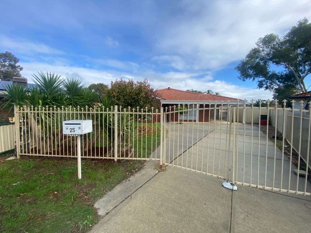 25 Opperman Place, MIDDLE SWAN, WA 6056, Middle Swan - Thumbnail 2