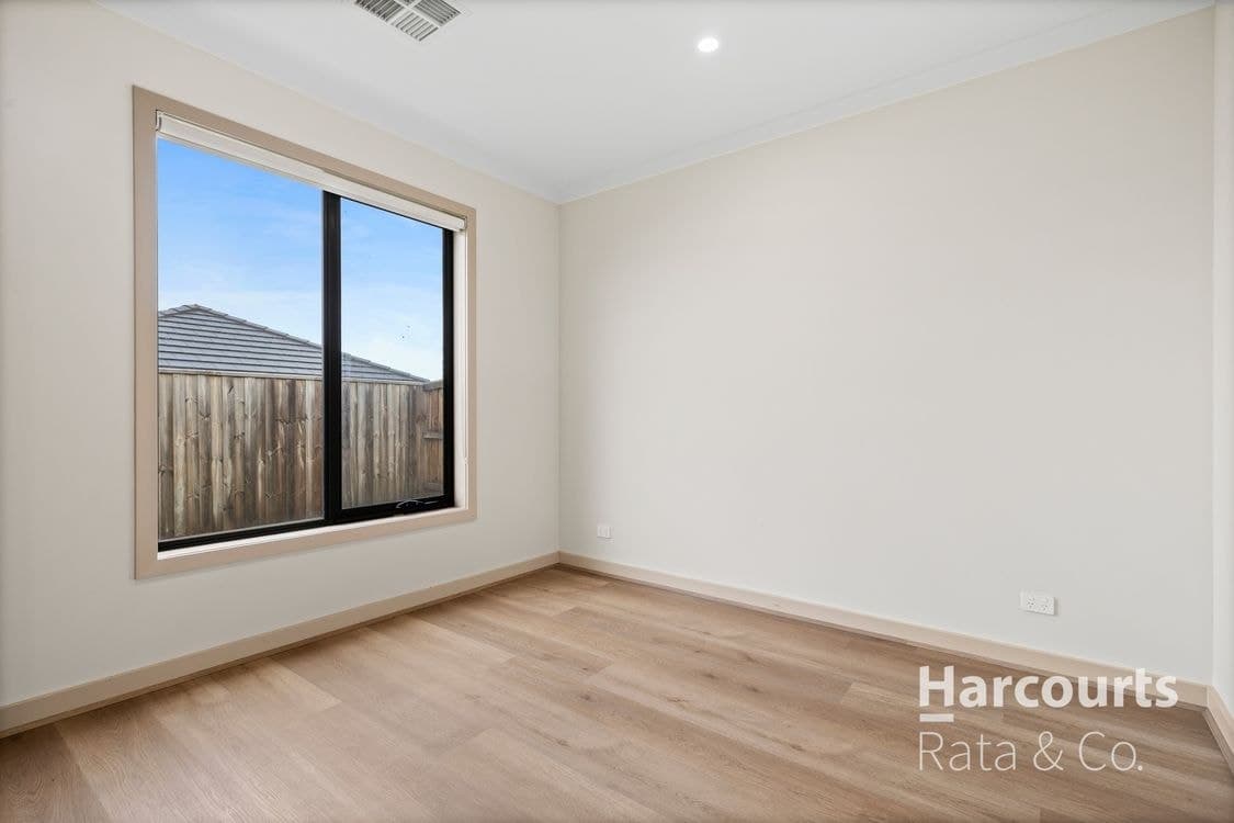 8 Acres Road, Donnybrook, VIC 3064, Donnybrook - Thumbnail 5
