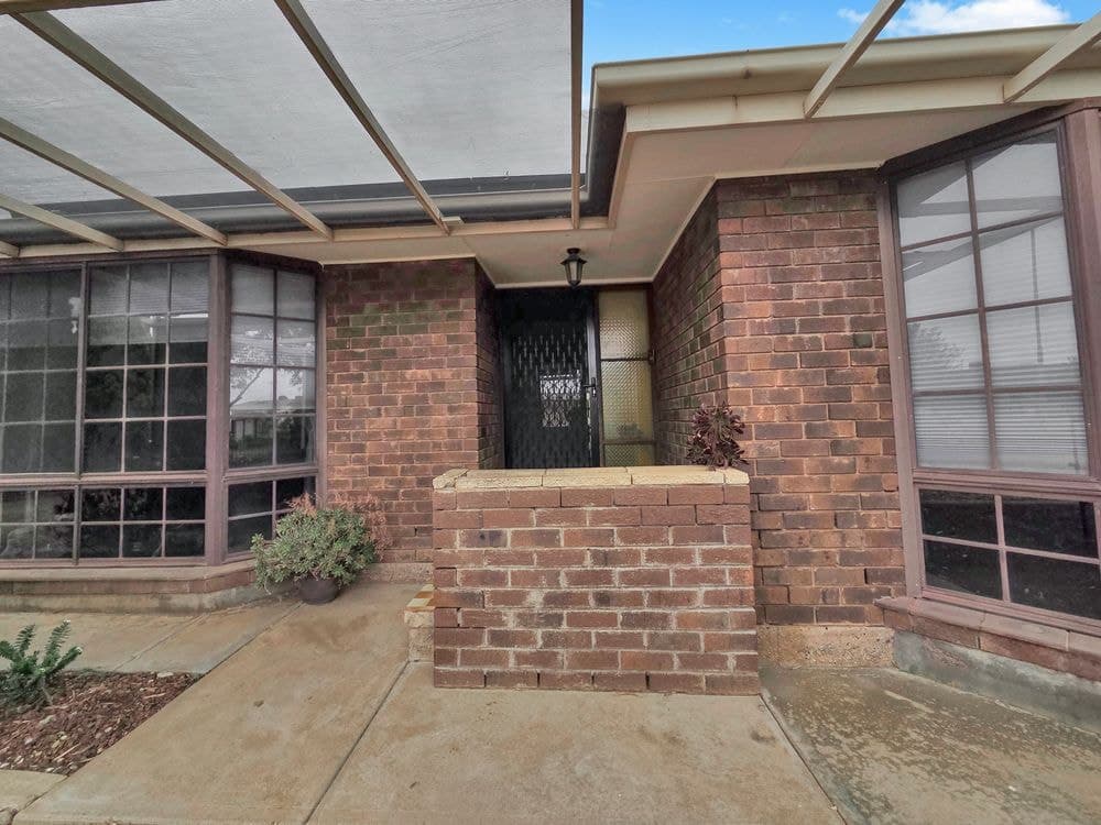 2 Raymond Avenue, WHYALLA STUART, SA 5608, Whyalla Stuart - Thumbnail 4