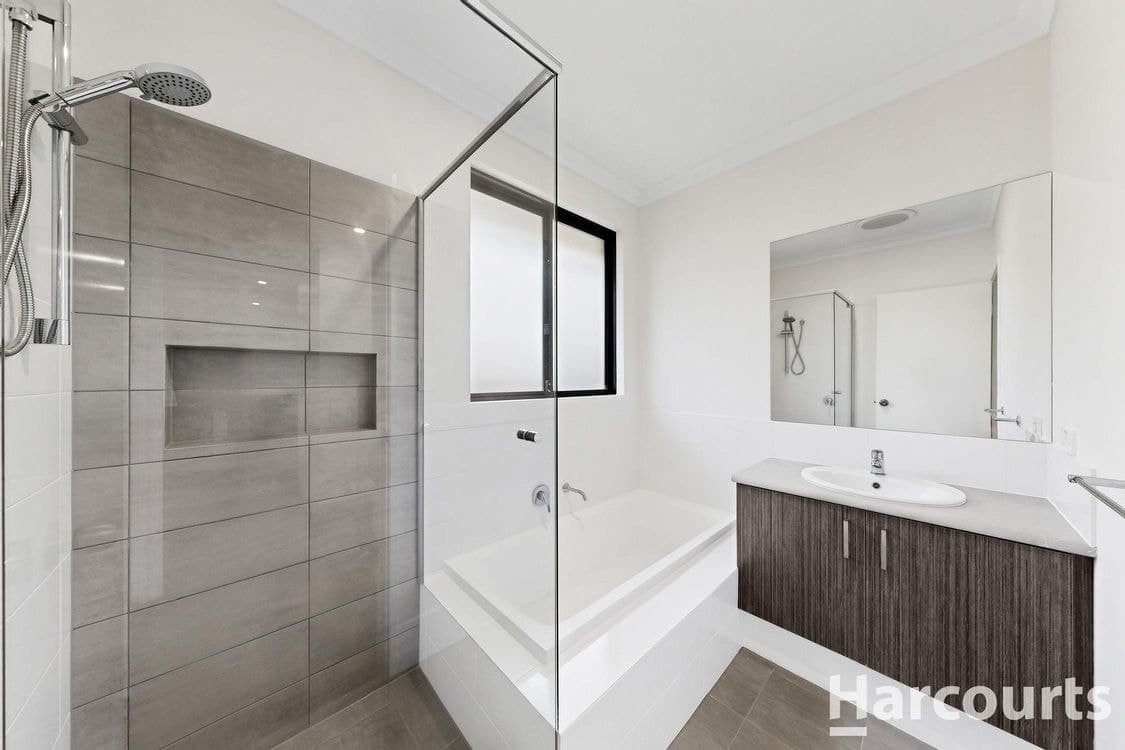 34 Conimbla Road, CLARKSON, WA 6030, Clarkson - Thumbnail 5