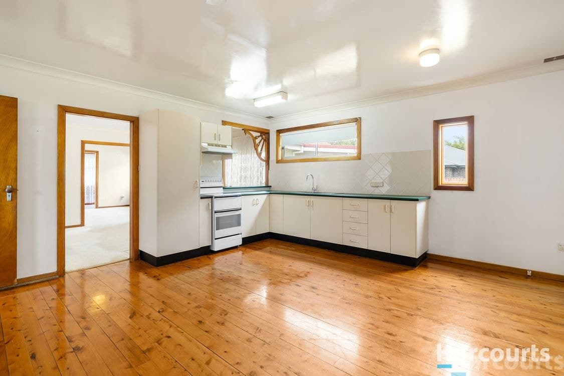 12 Laurel Avenue, Edgeworth, NSW 2285, Edgeworth - Thumbnail 2