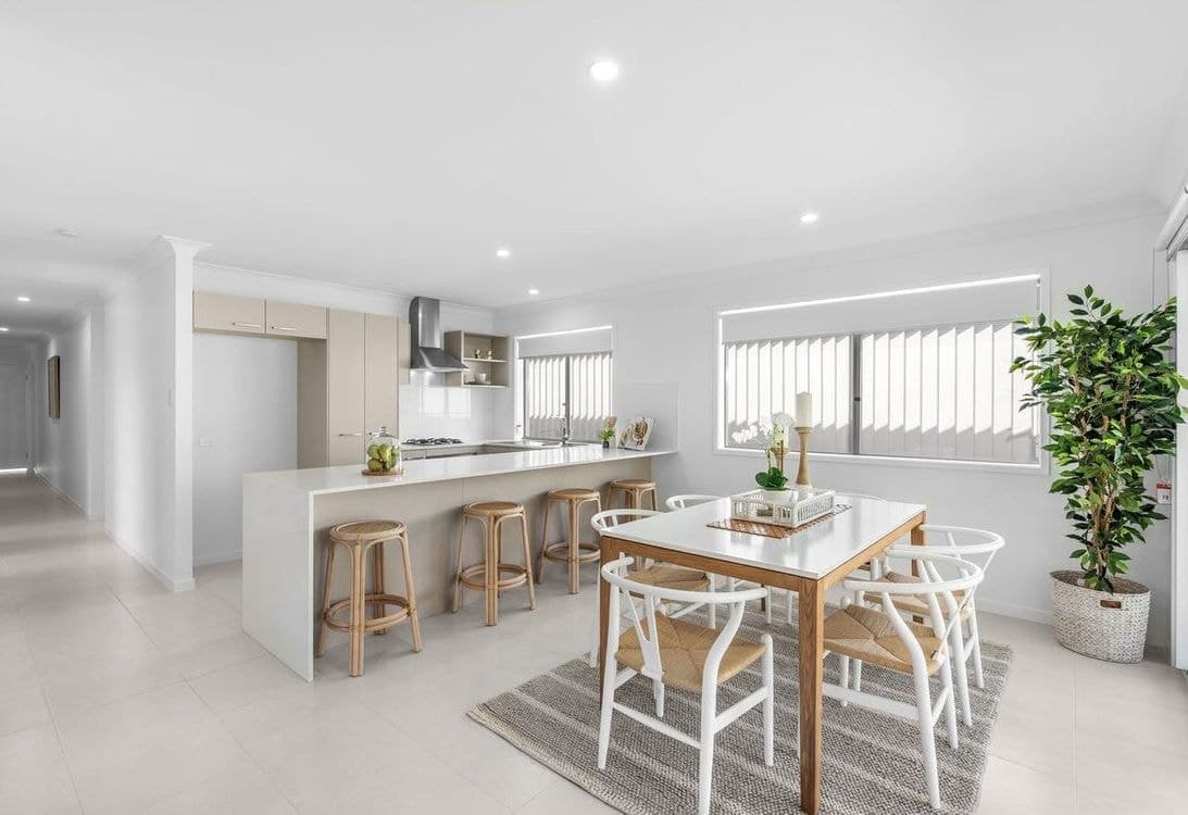 69 Hutton Avenue, WYNNUM, QLD 4178, Manly West - Thumbnail 5