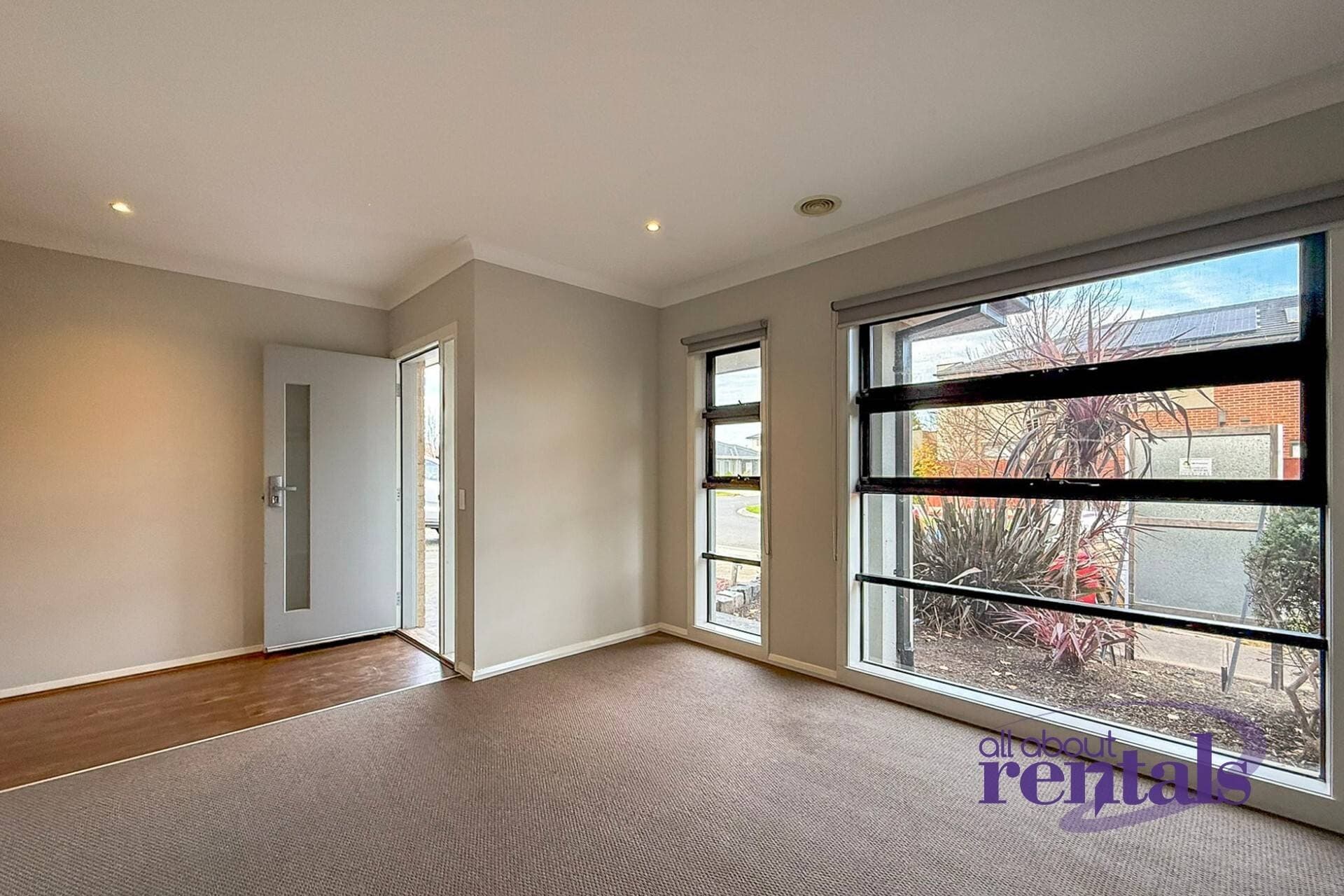 44 Shanks Drive, Berwick VIC 3806, Berwick - Thumbnail 2