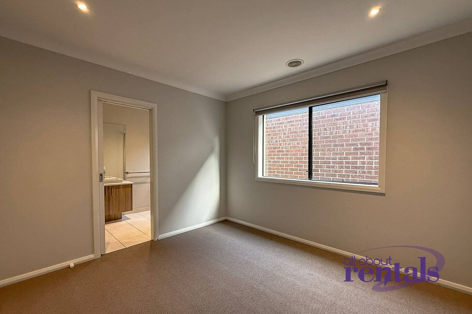 44 Shanks Drive, Berwick VIC 3806, Berwick - Thumbnail 4