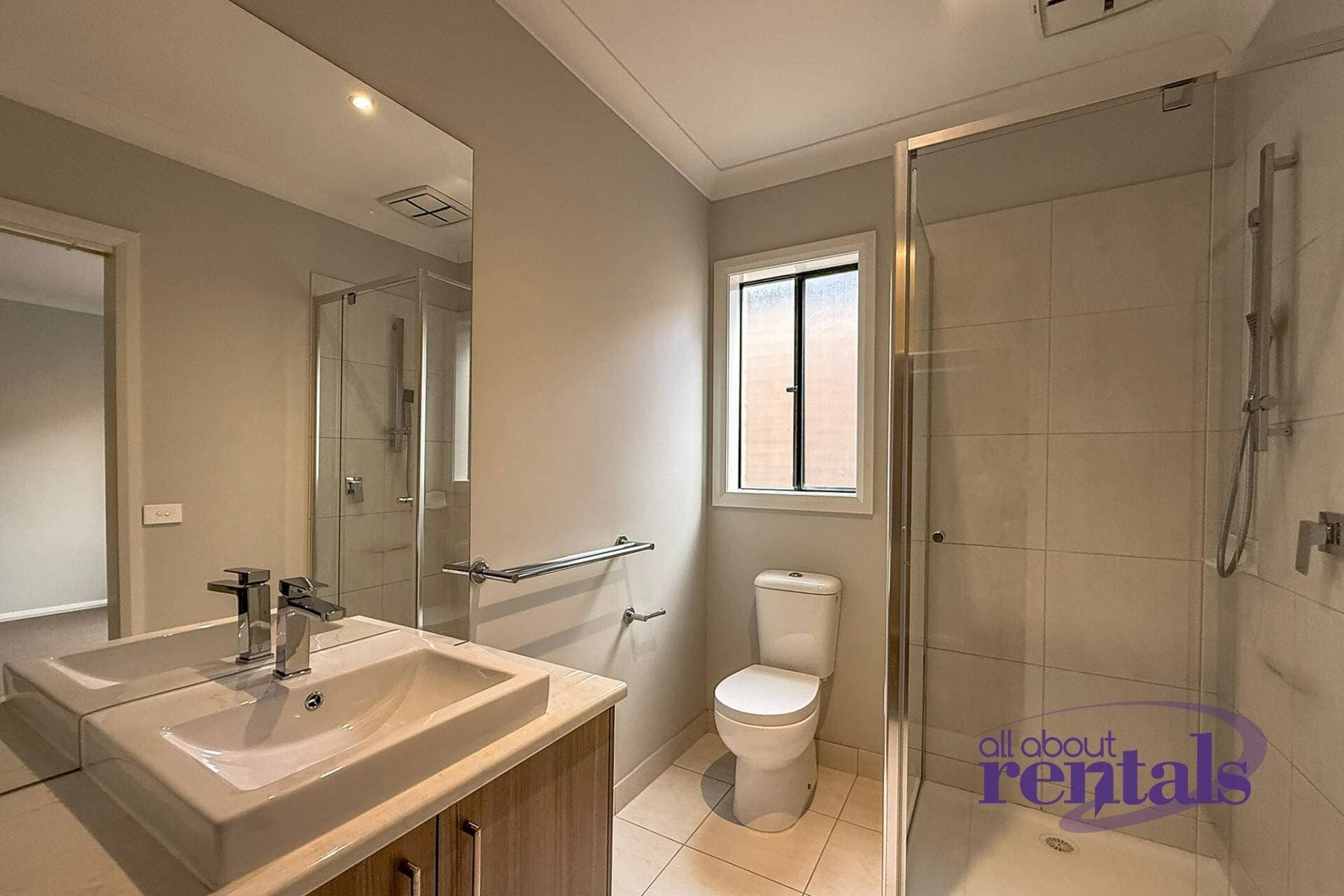 44 Shanks Drive, Berwick VIC 3806, Berwick - Thumbnail 5