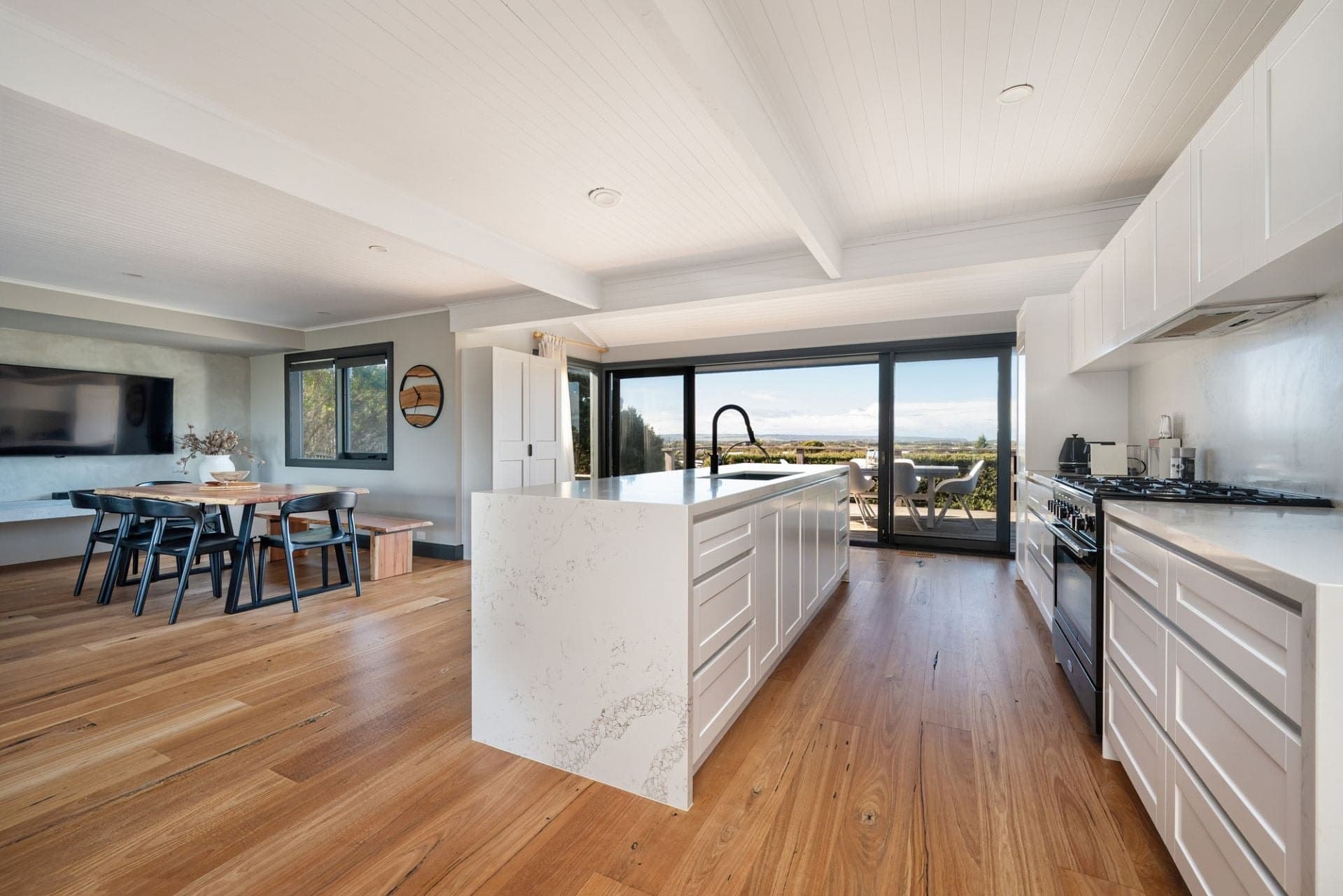 16 Higgins Court, Rye, Rye - Thumbnail 4