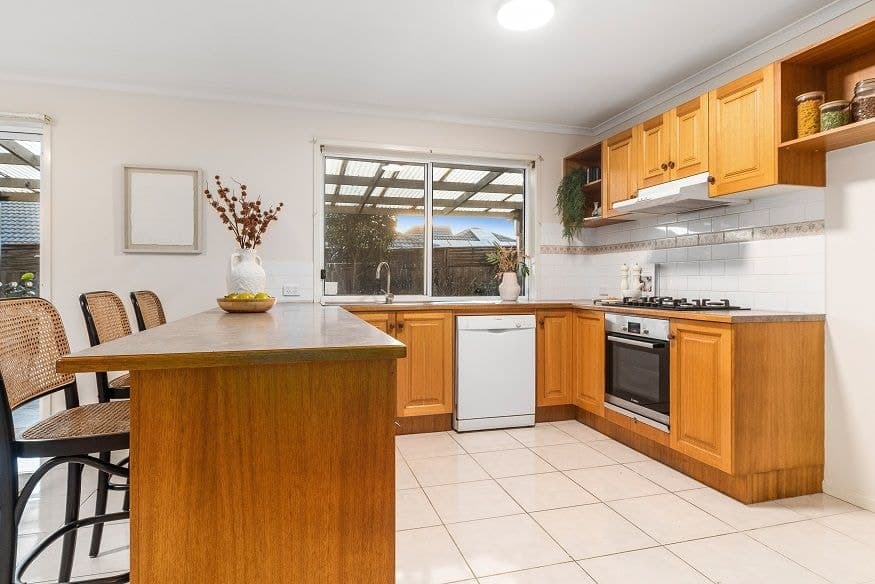 12 Playfield Grove, MORNINGTON, VIC 3931, Mornington - Thumbnail 3
