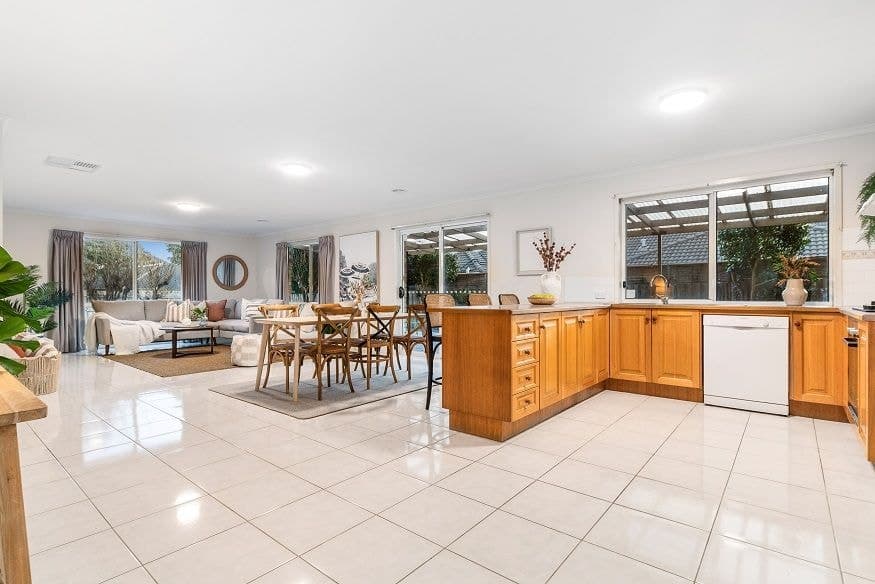 12 Playfield Grove, MORNINGTON, VIC 3931, Mornington - Thumbnail 4