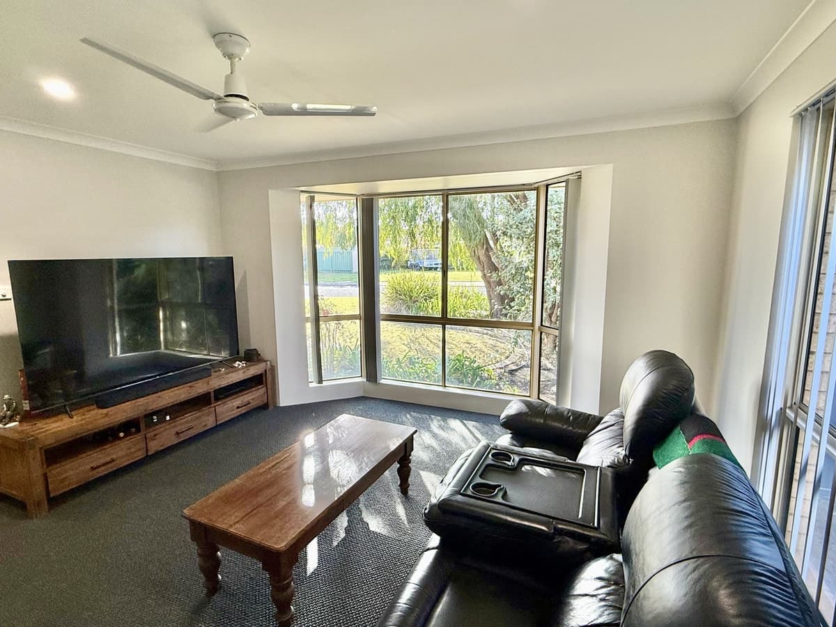 23 Dotterell Crescent, Geographe WA 6280, Geographe - Thumbnail 4