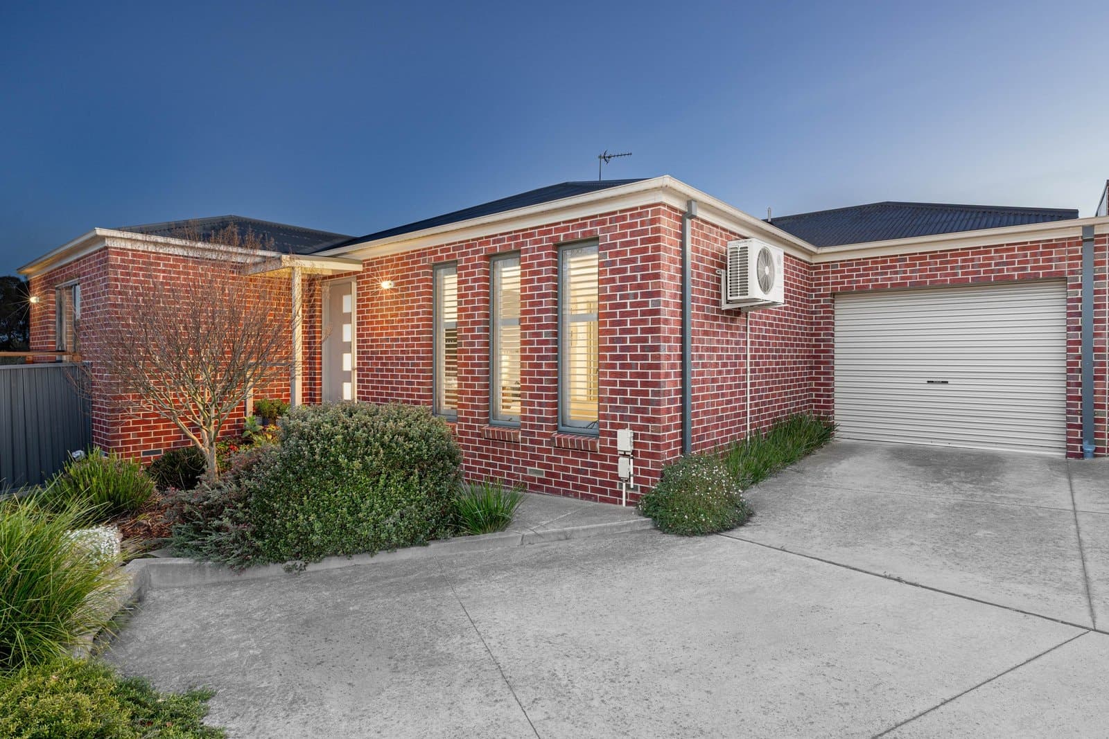 4/519 Peel Street,
                        
                    
                    
                        
                            Black Hill, Black Hill - Image 1