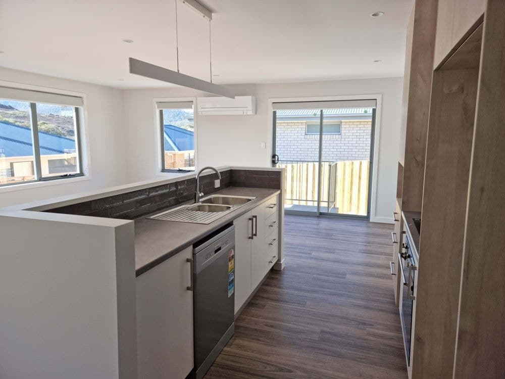 2/3 Jardinelle Road, ROKEBY, TAS 7019, Rokeby - Thumbnail 8