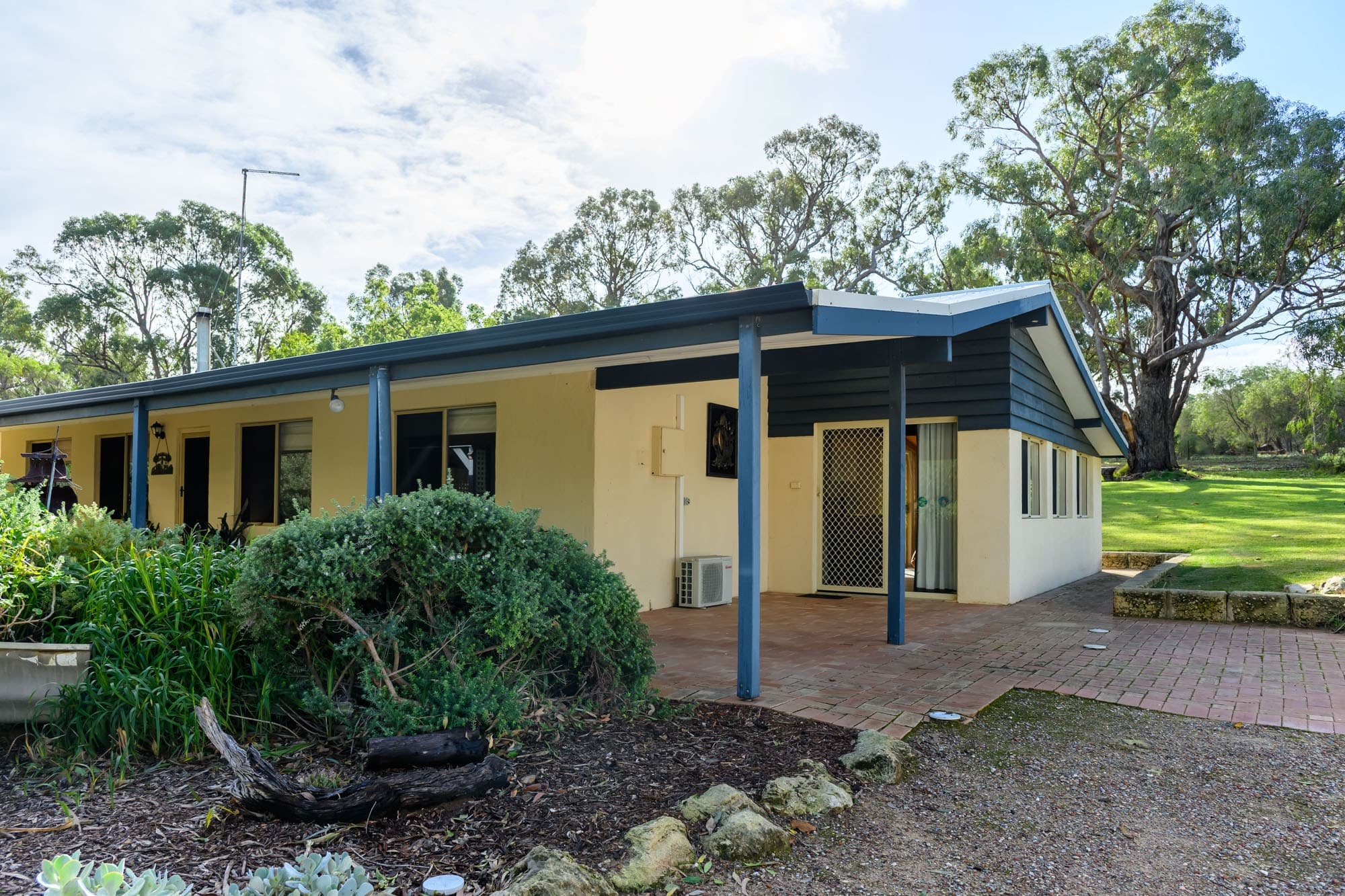 136 Clifton Downs Road, Herron WA, 6211, Herron - Thumbnail 5