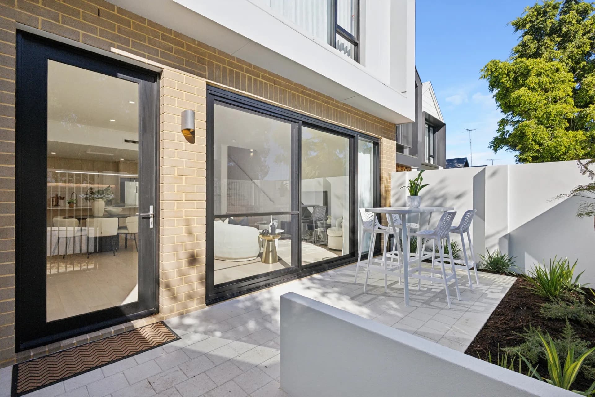 19 Bagot Road, Subiaco, WA, Subiaco - Thumbnail 2