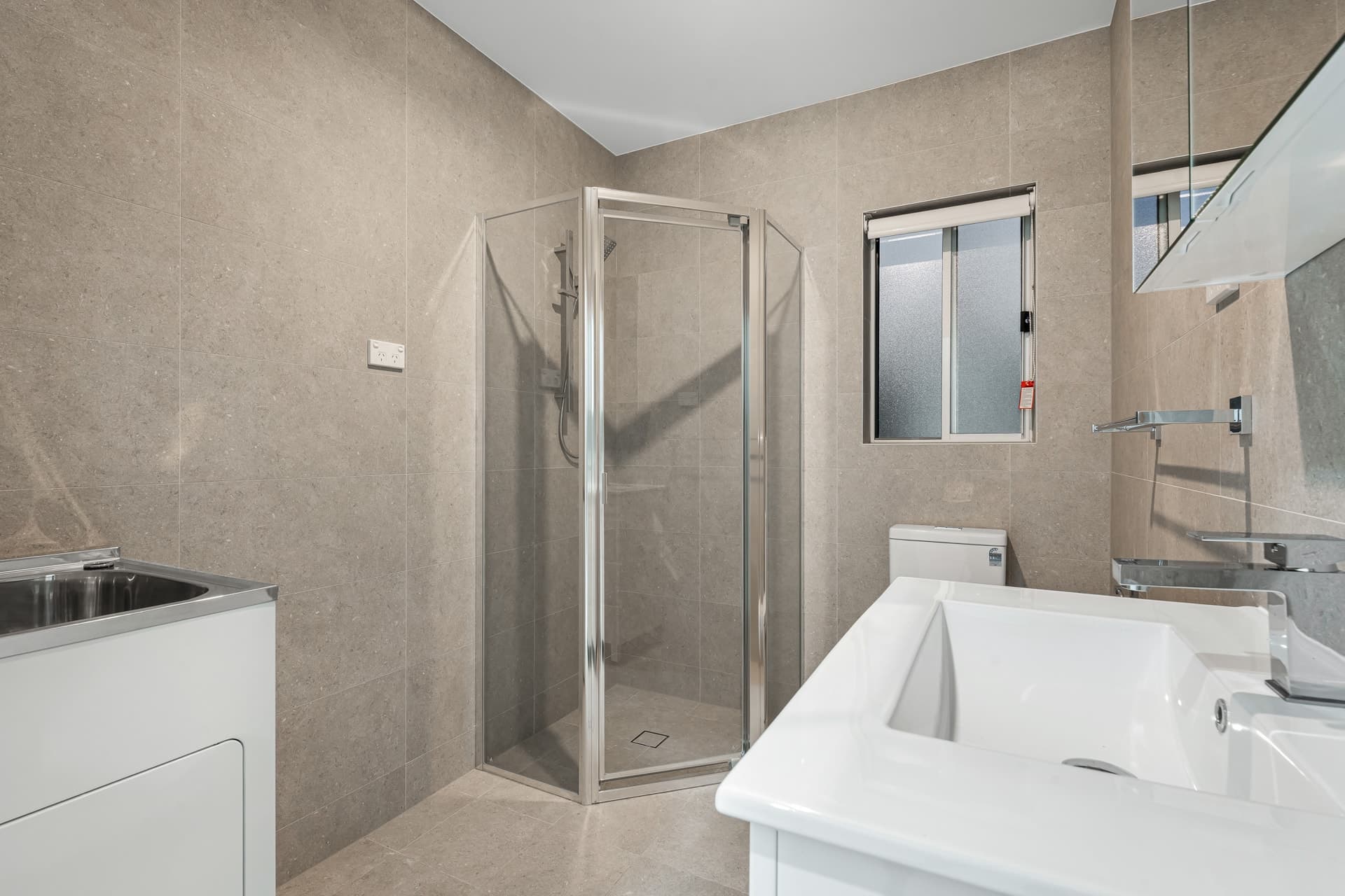 51a Dransfield Road, Edensor Park - Thumbnail 2