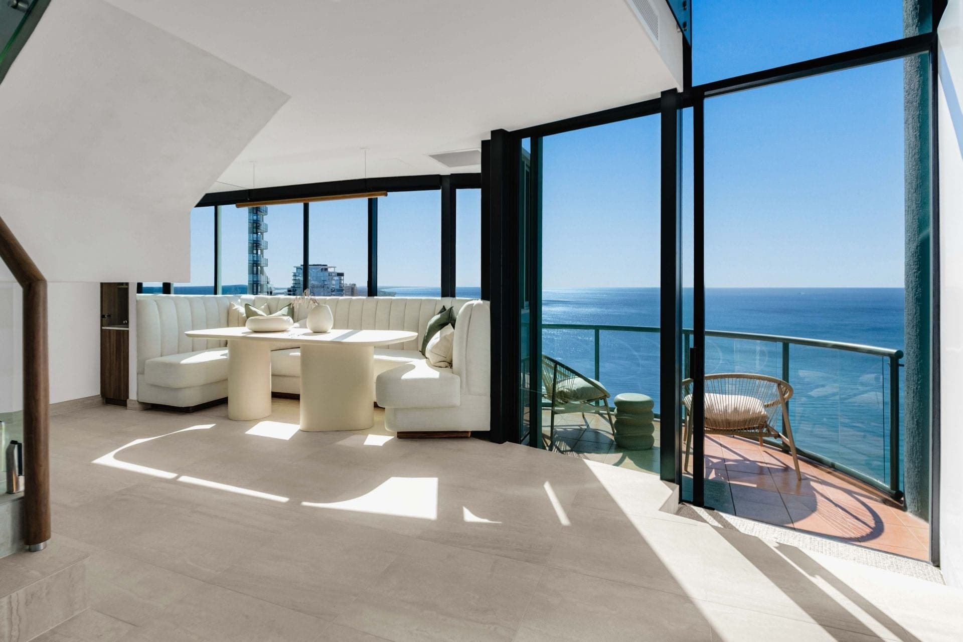 Penthouse/3482 Main Beach Parade, Main Beach - Thumbnail 8
