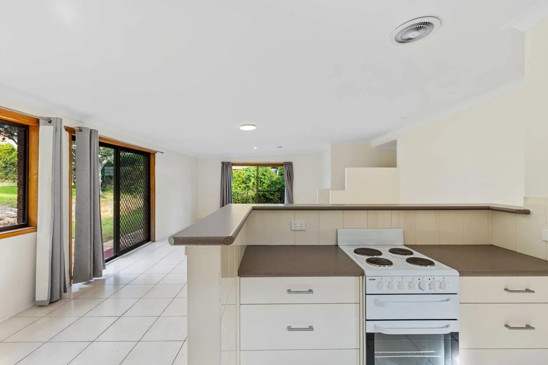 49 Vista Avenue, Catalina, NSW, Catalina - Thumbnail 5