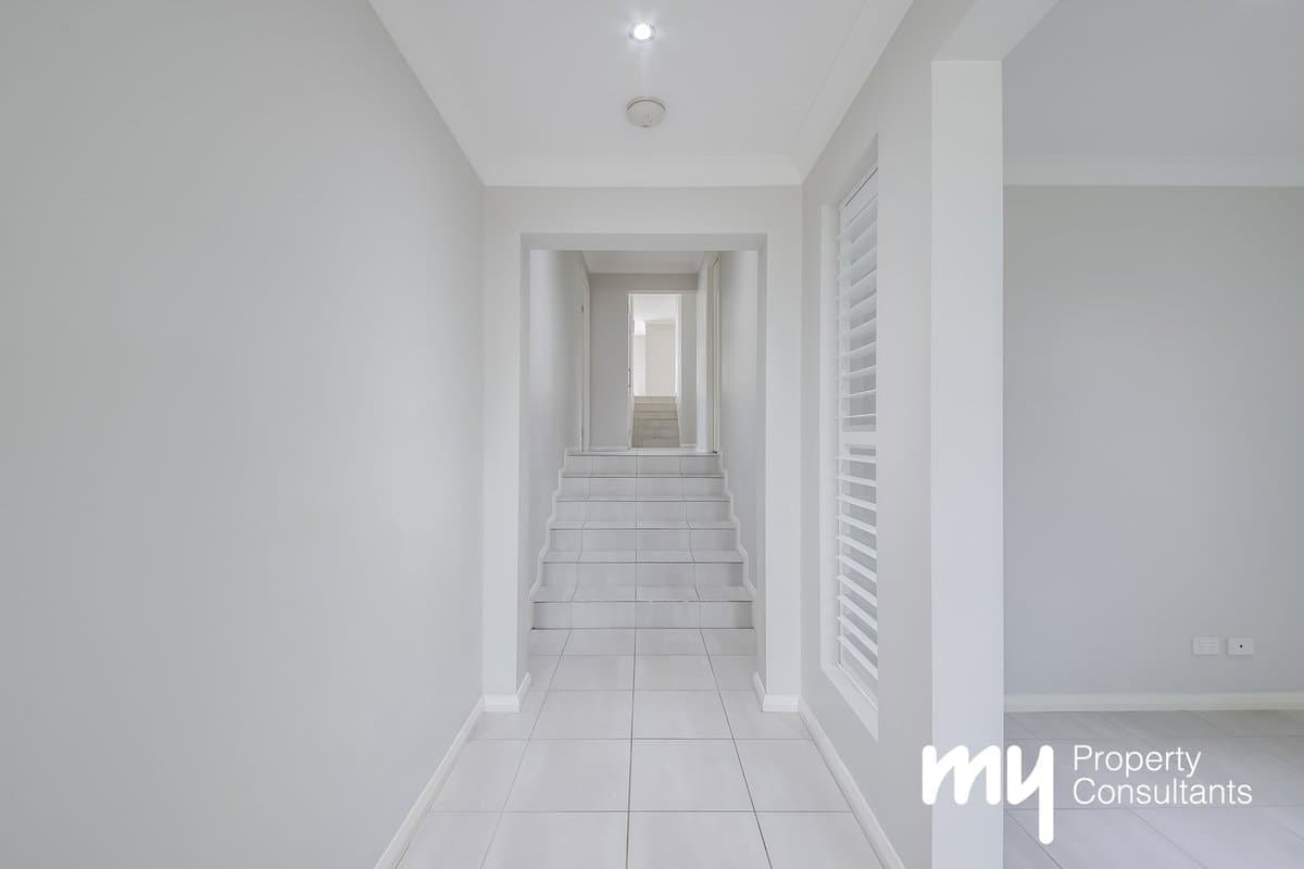 94 Moyengully Avenue MOUNT ANNAN, NSW 2567, Mount Annan - Thumbnail 3
