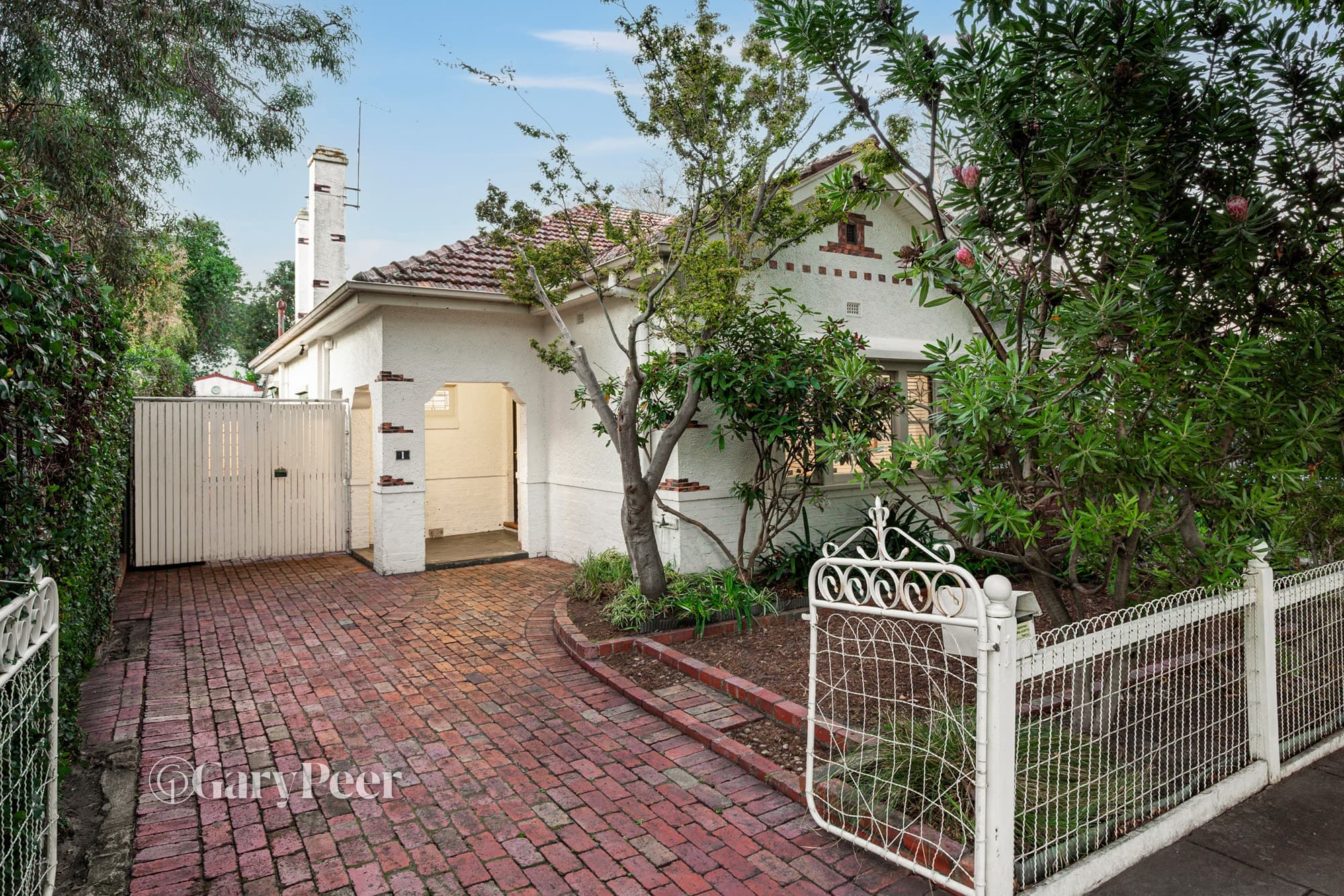1 Almond Street, Caulfield South, Caulfield South - Image 1