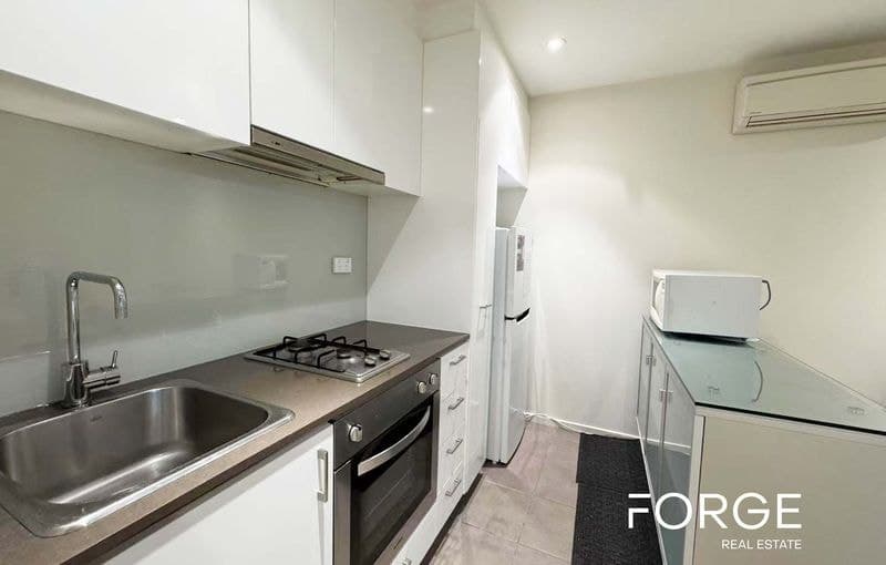 702 / 380 Little Lonsdale Street, Melbourne, Melbourne - Thumbnail 2