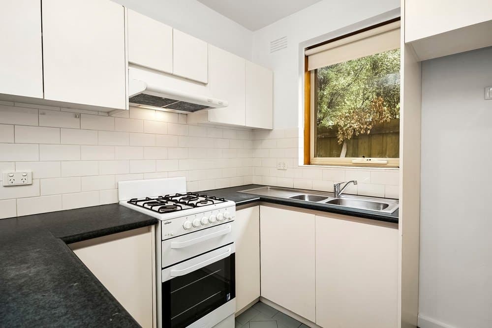 4/10 Ardoch Street, Essendon VIC 3040, Essendon - Thumbnail 2