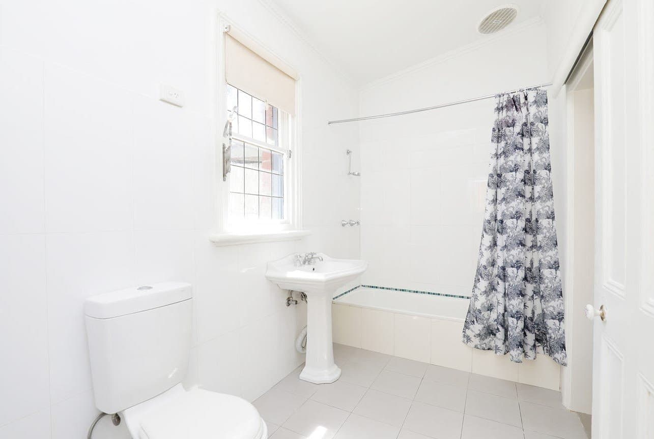 43 Rossmoyne Street, Thornbury VIC 3071, Thornbury - Thumbnail 3