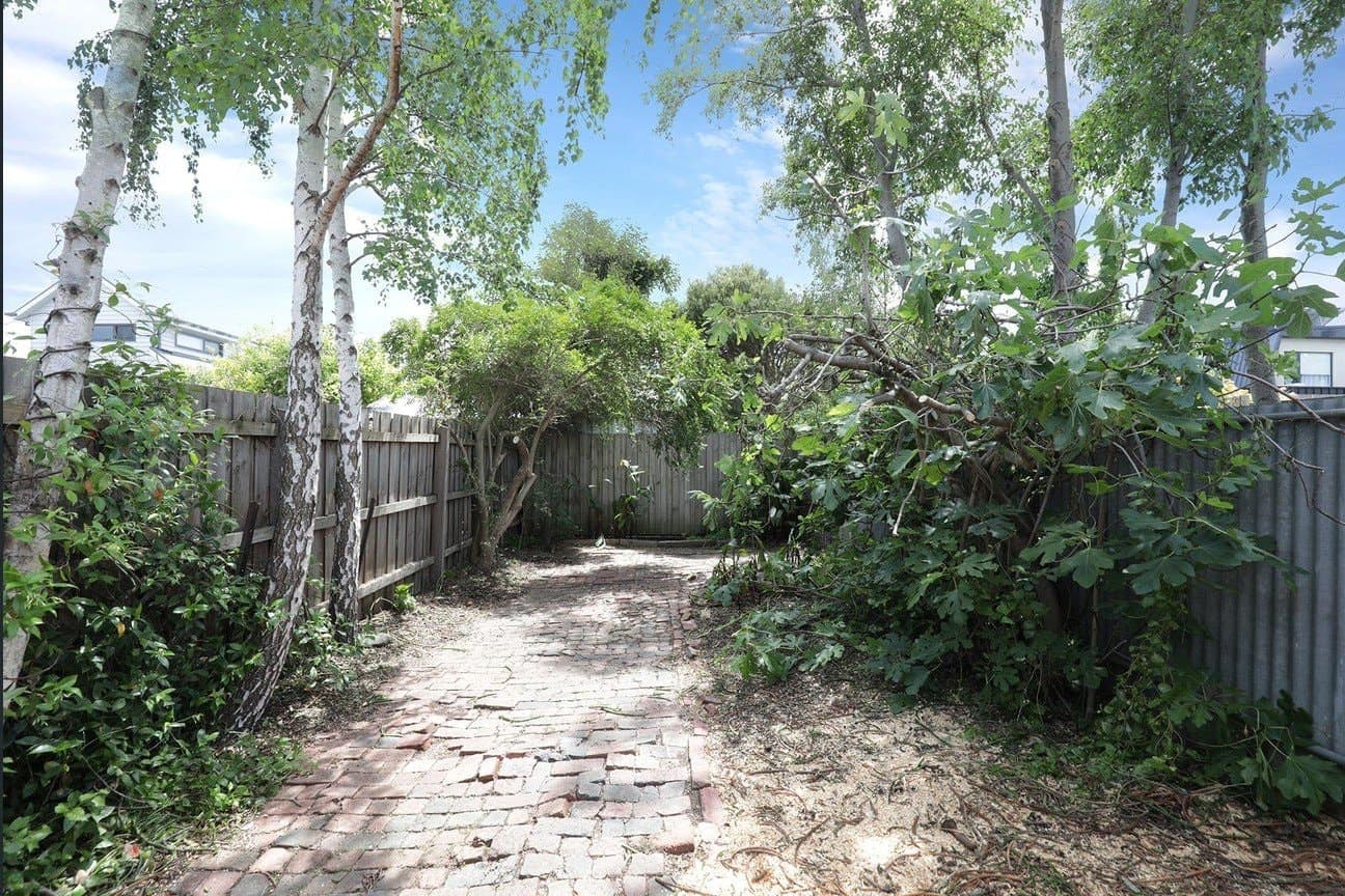 43 Rossmoyne Street, Thornbury VIC 3071, Thornbury - Thumbnail 6