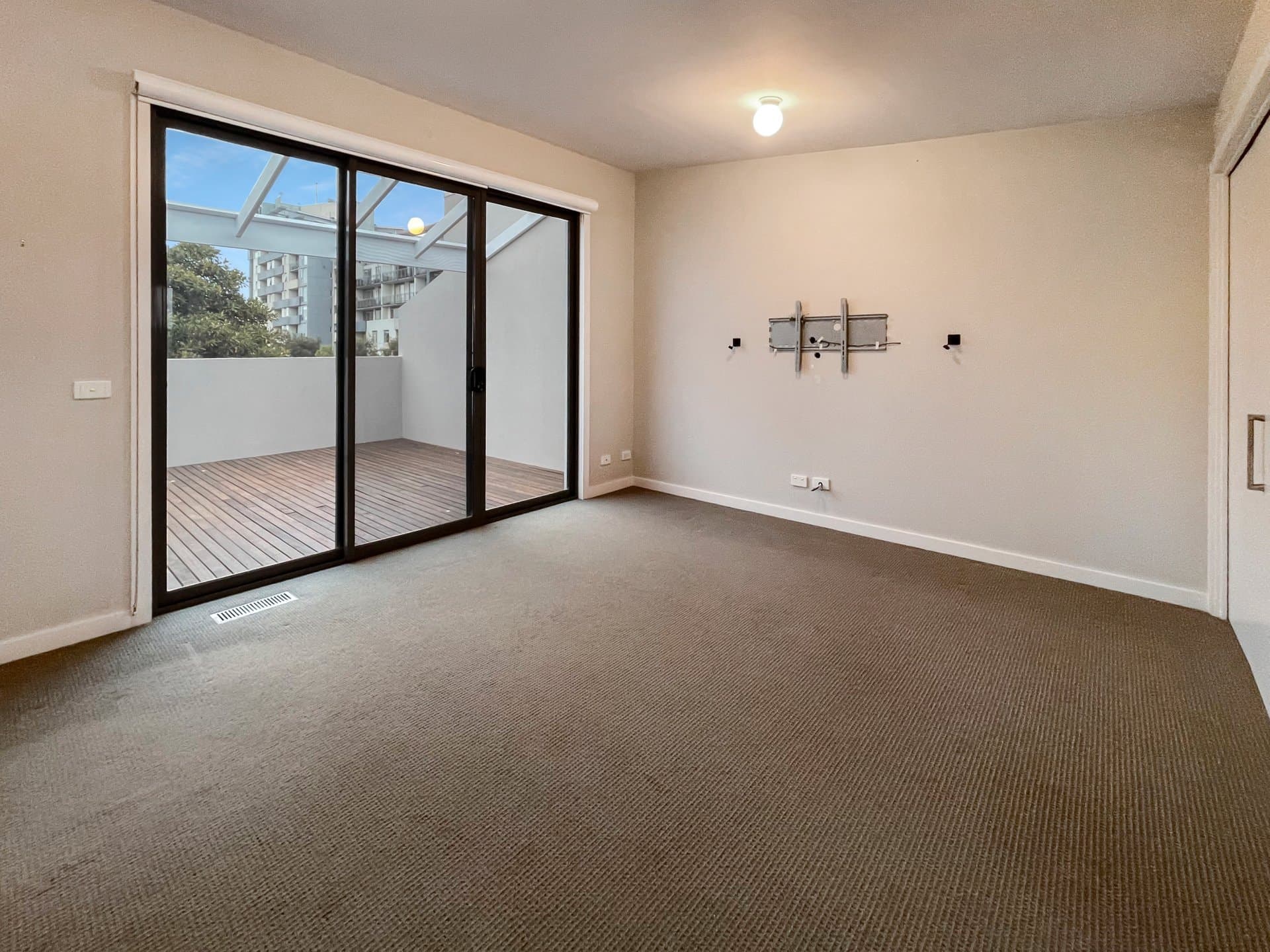 223 Stockmans Way, Kensington VIC 3031, Kensington - Thumbnail 4