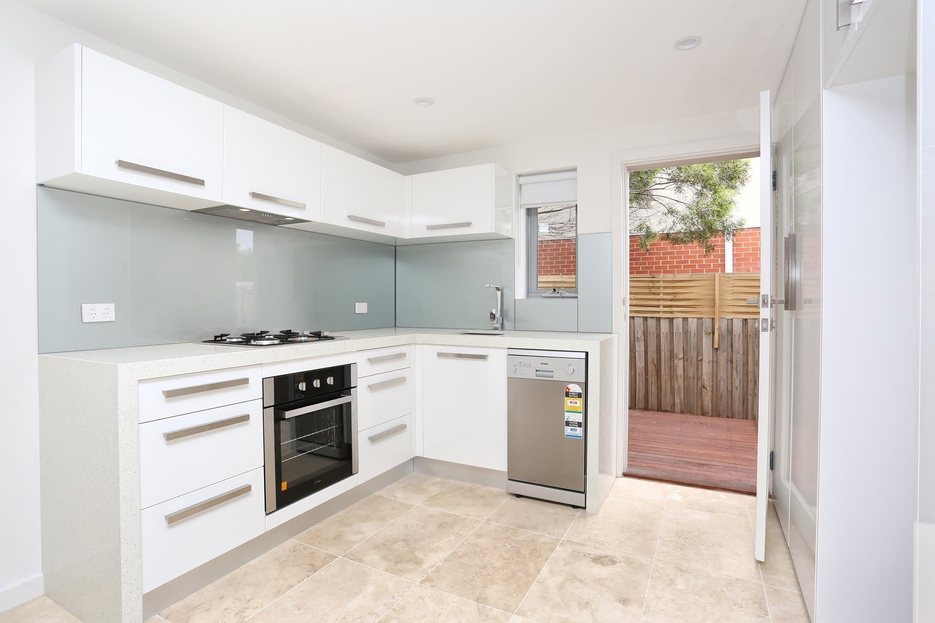 3/126 Albion Street, Brunswick VIC 3056, Brunswick - Thumbnail 2