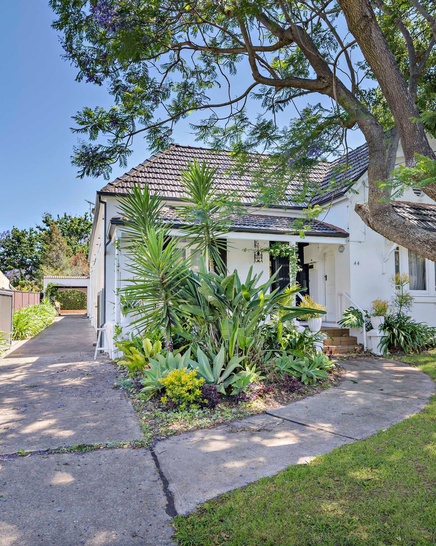 44 The Crescent Homebush, Homebush - Image 1