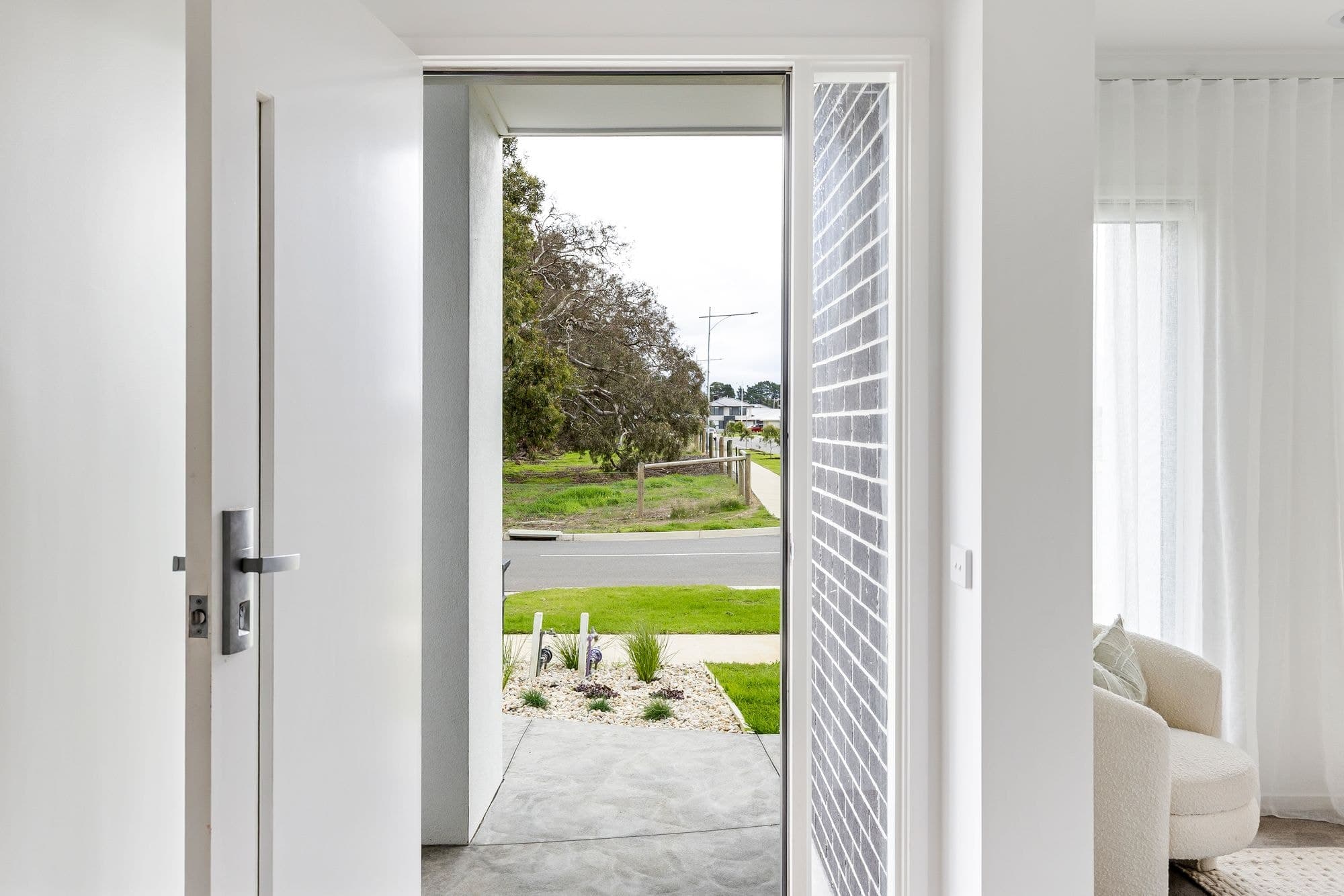 35-37 Rotunno Drive,CHARLEMONT, Charlemont - Thumbnail 2