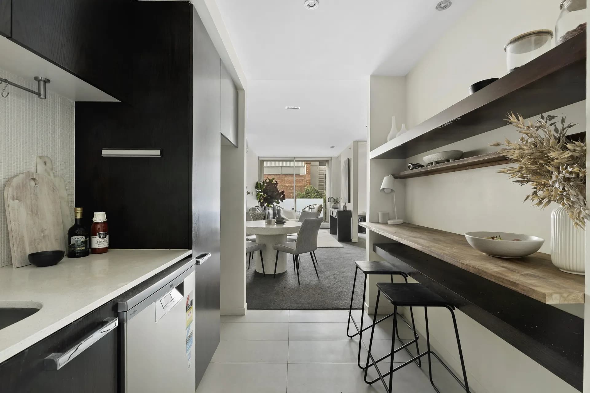 Unit 216V/162 Albert Street, East Melbourne, VIC, East Melbourne - Thumbnail 2