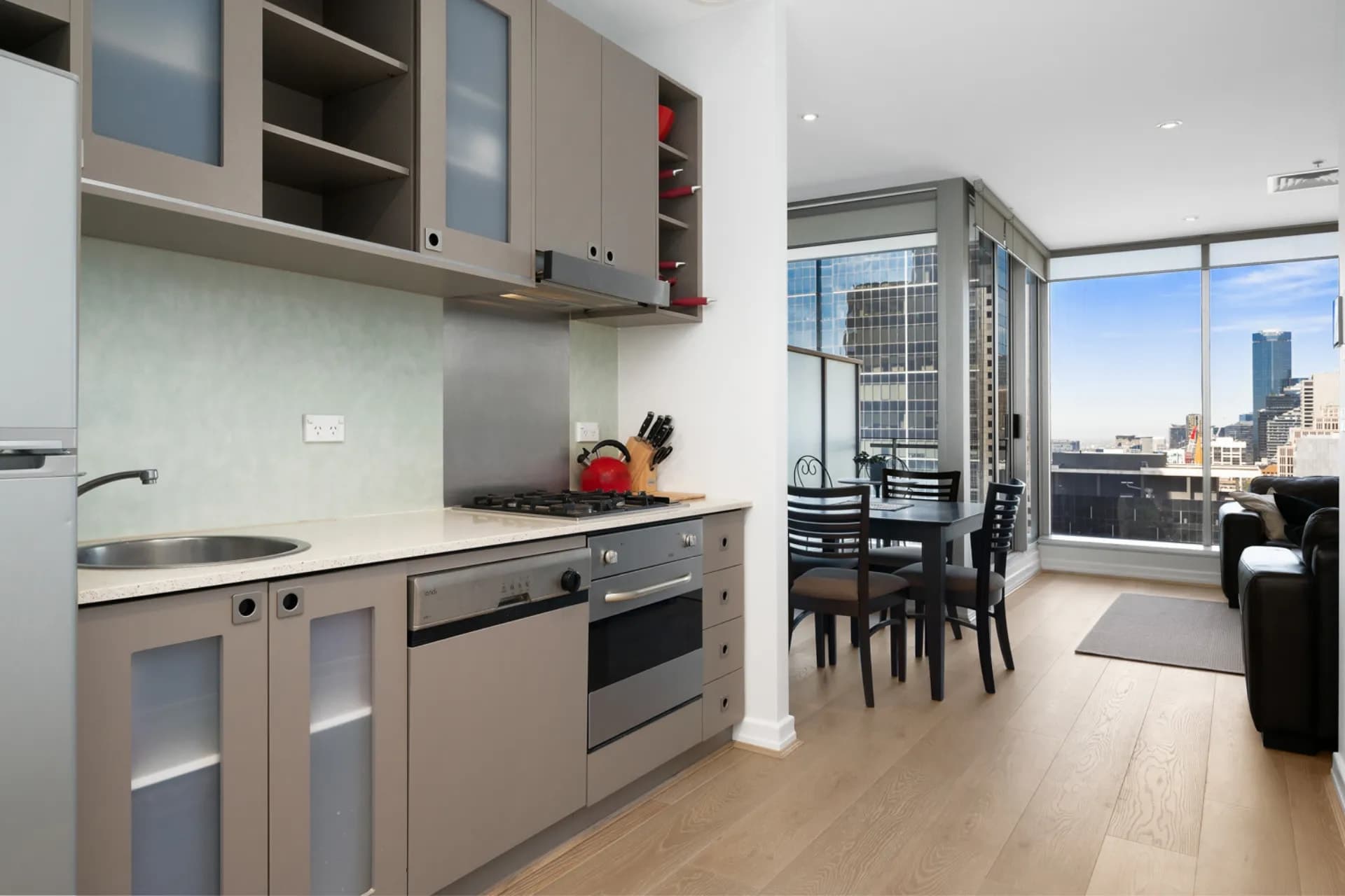 Unit 2105/31 Spring Street, Melbourne, VIC, Melbourne - Thumbnail 5