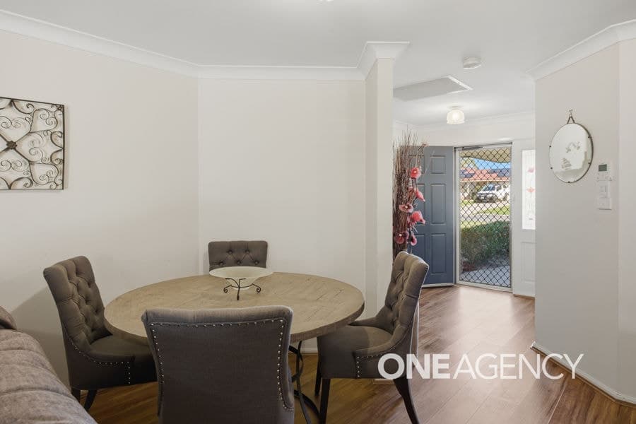 6 WOOMERA Place, Glenfield Park, Glenfield Park - Thumbnail 4