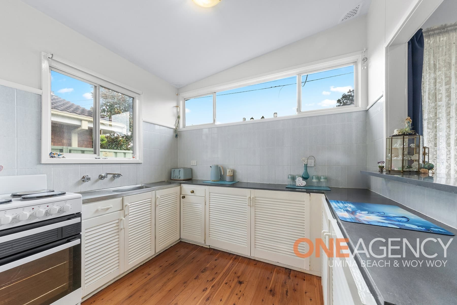 44 Lone Pine Avenue, Umina Beach, Umina Beach - Thumbnail 2