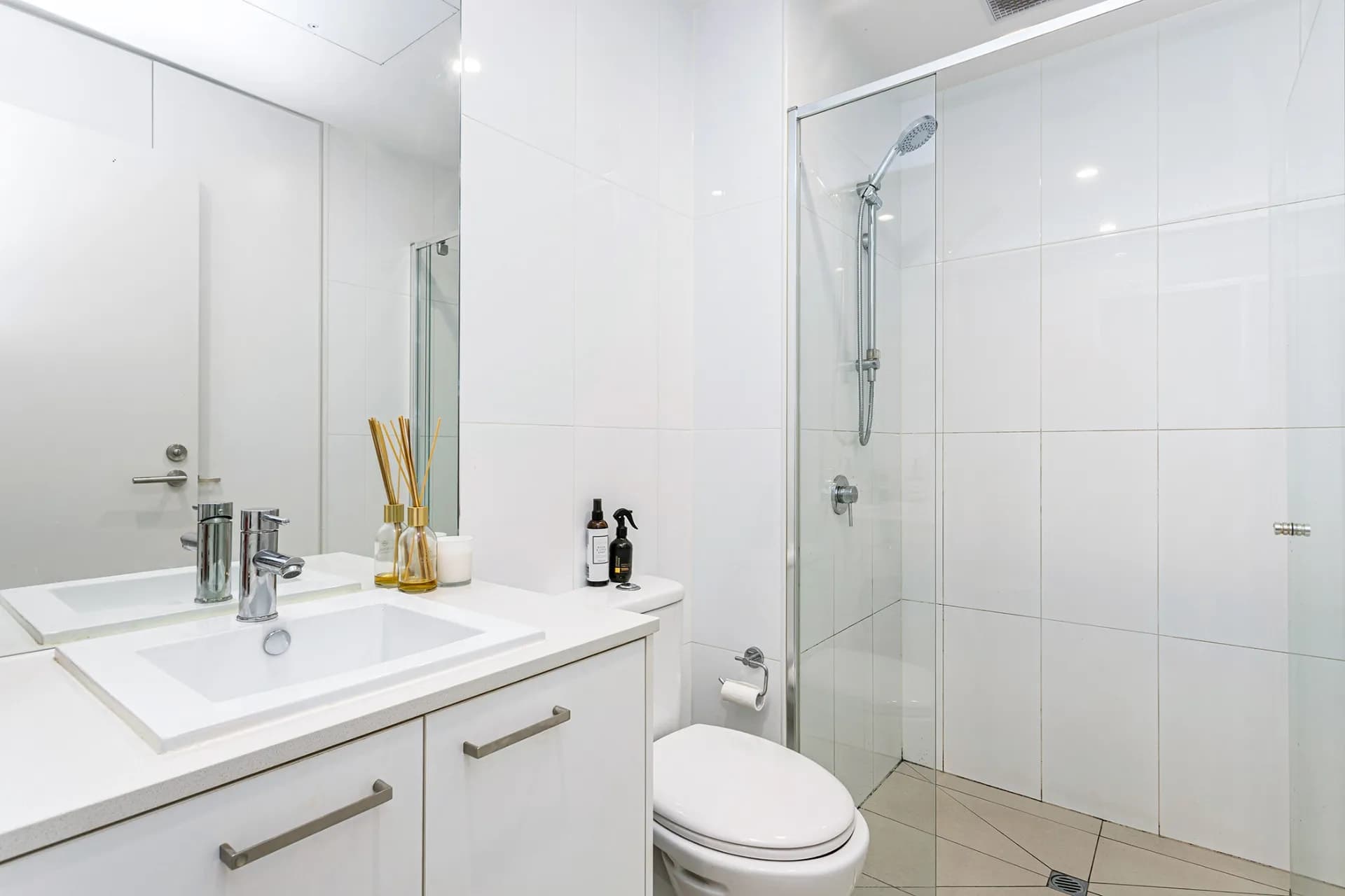 Unit 104/356 Barkly Street, Elwood, VIC, Elwood - Thumbnail 6
