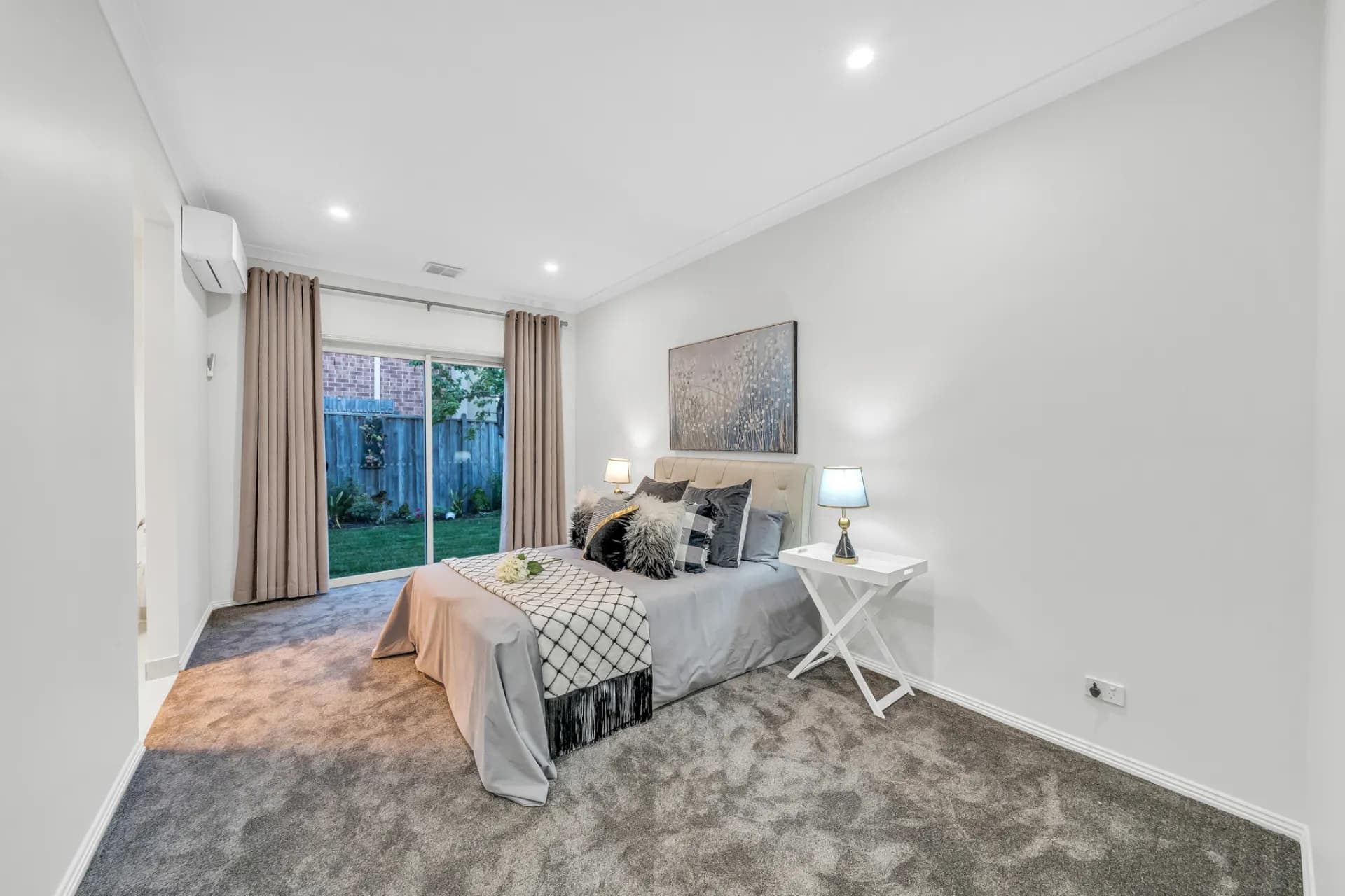 29  Newhaven  Drive, Williams Landing, VIC, Williams Landing - Thumbnail 4
