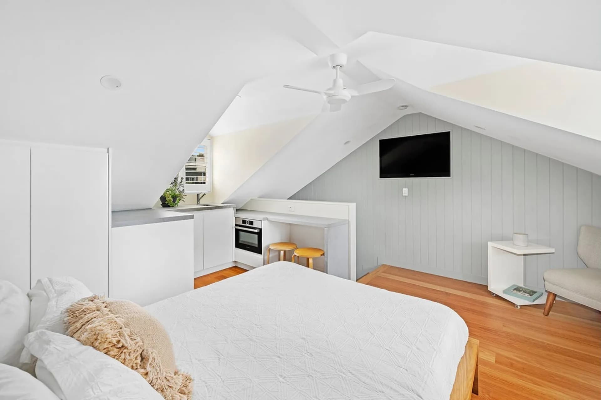 17 Cuthbert  Street, Queens Park, NSW, Queens Park - Thumbnail 5