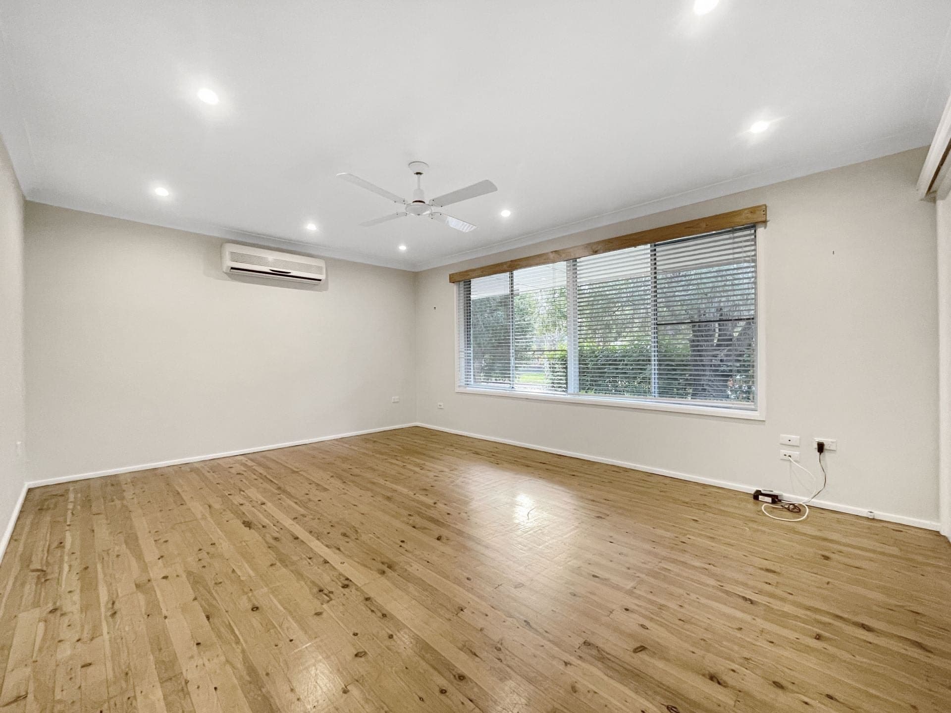 18 Ayles Road Winston Hills NSW, Winston Hills - Thumbnail 3