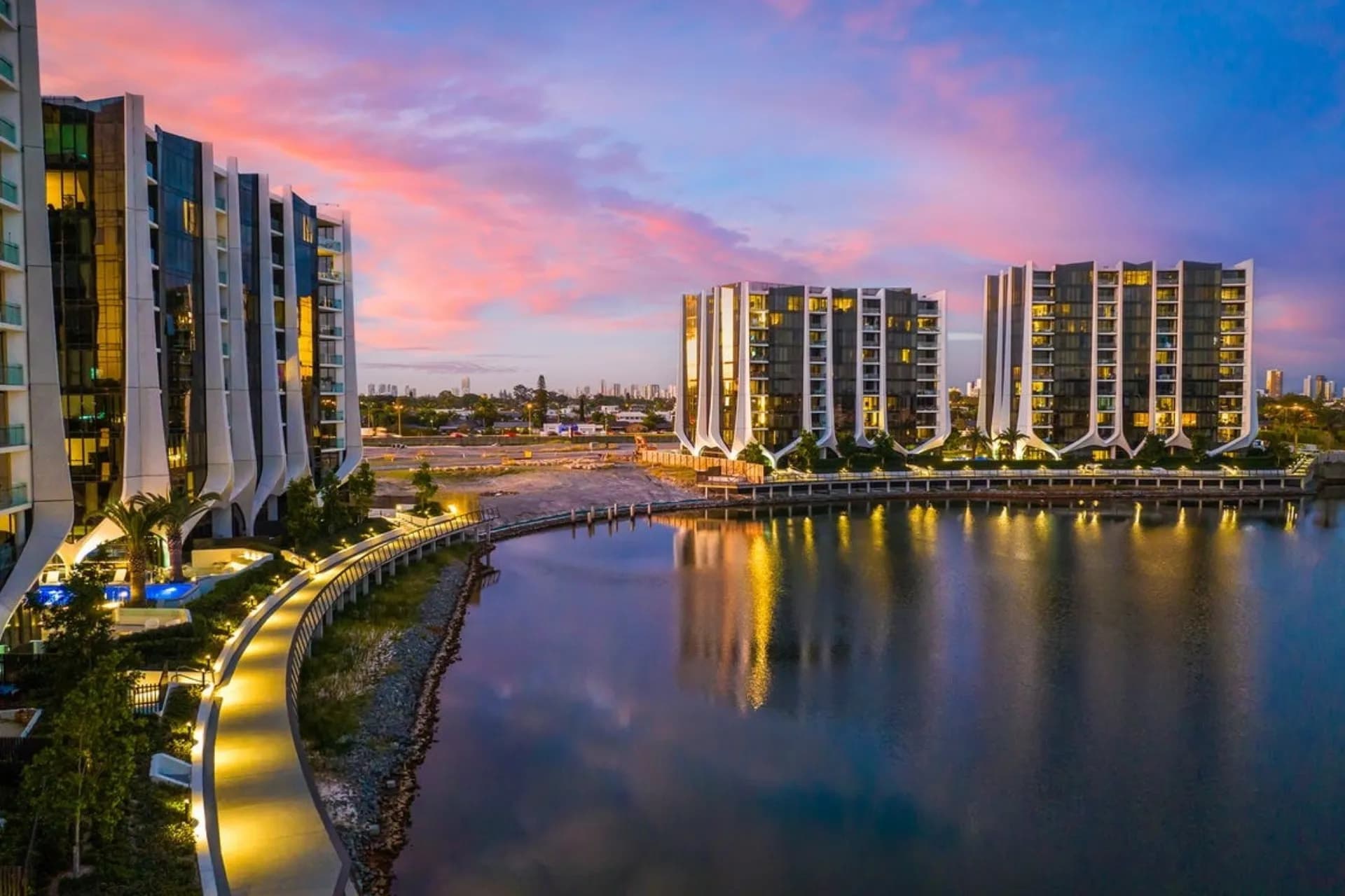 3905/24 The Lanes Boulevard, Mermaid Waters, QLD, Mermaid Waters - Image 1