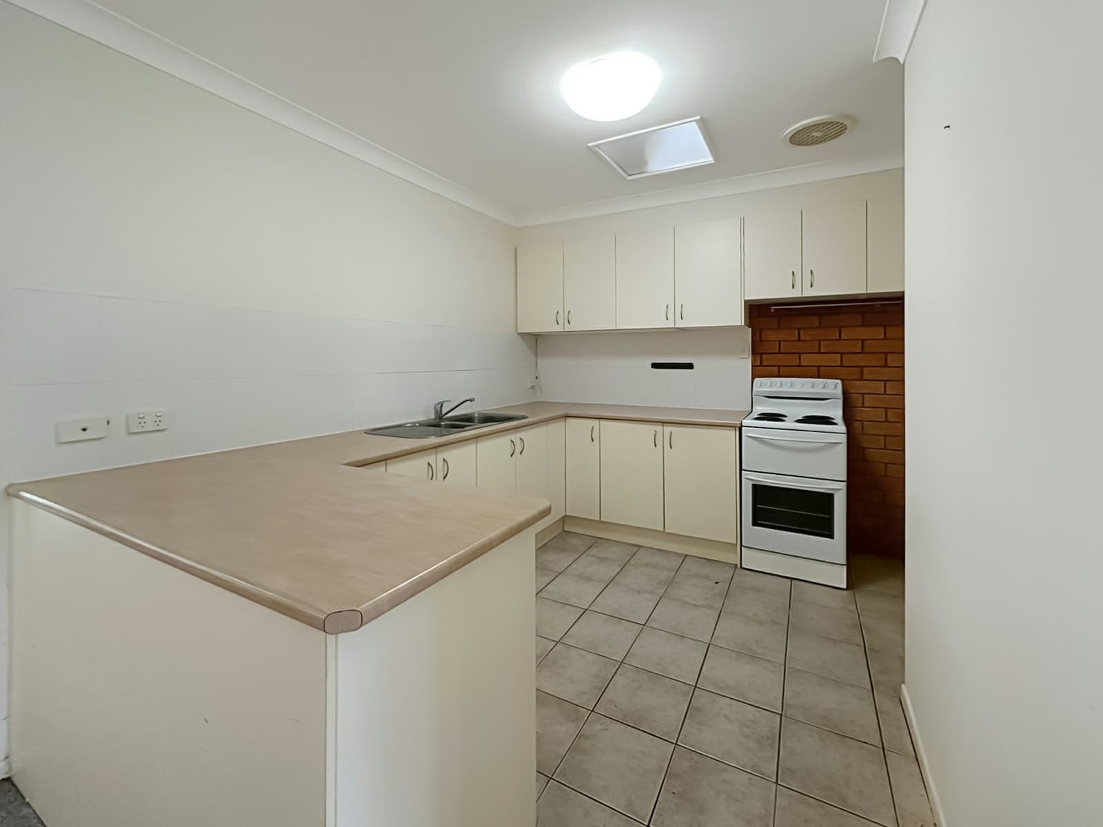 3/65 Boronia Street, SAWTELL, Sawtell - Thumbnail 2
