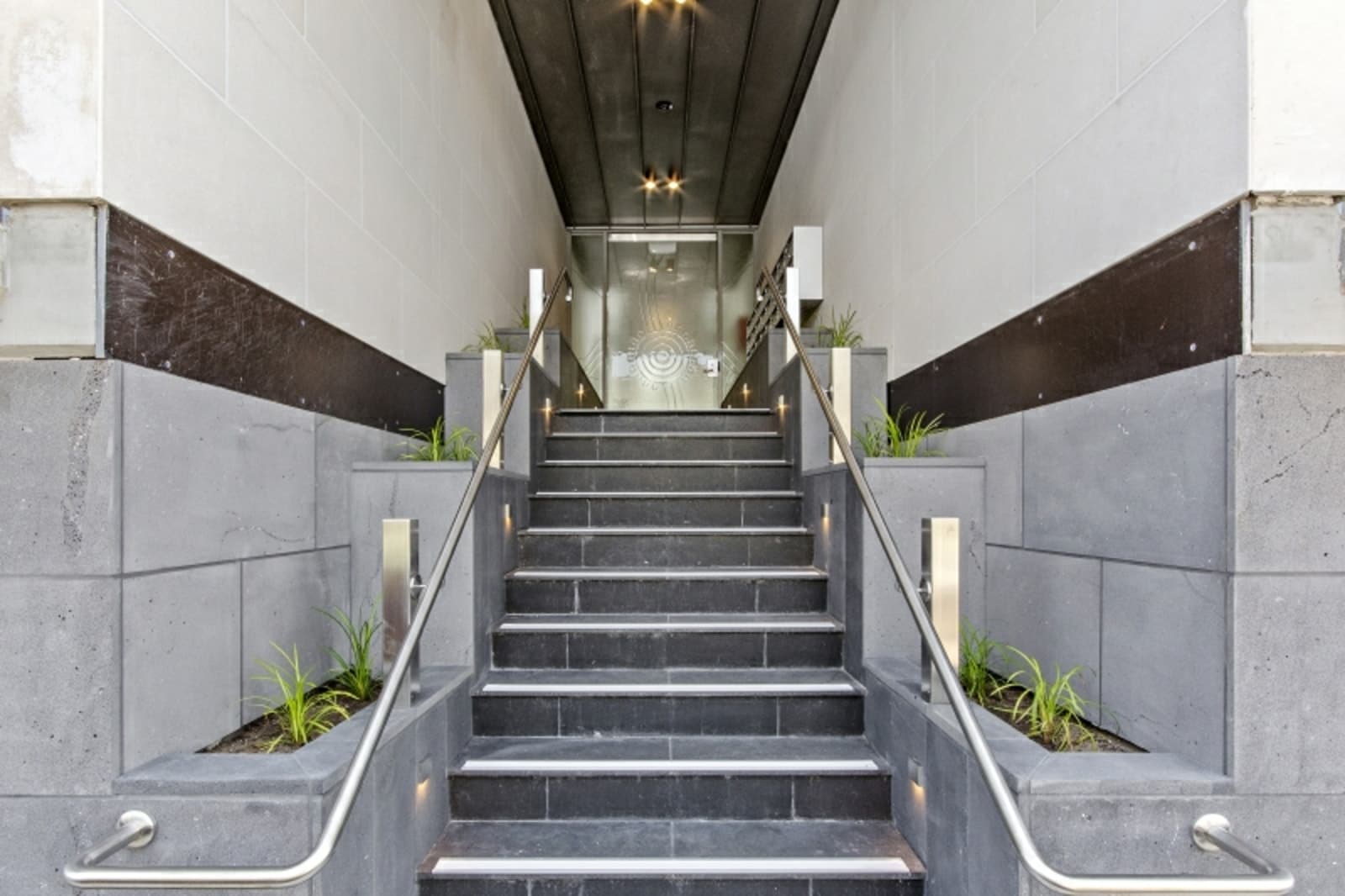 8/17 Halstead Place, GEELONG WEST, Geelong West - Thumbnail 3