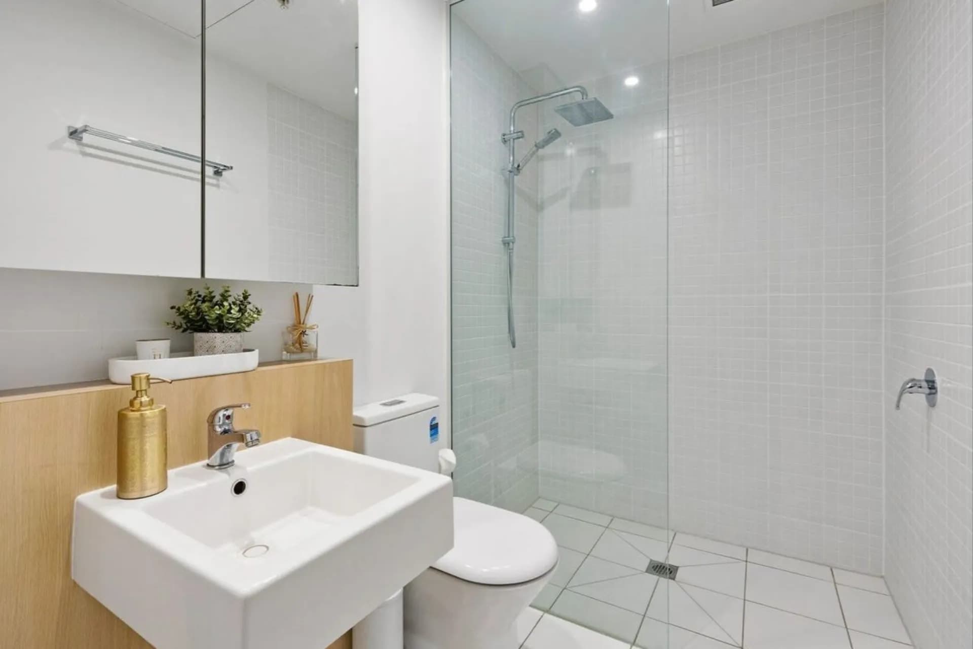 304/63 Acland  Street, St Kilda, VIC, St Kilda - Thumbnail 5