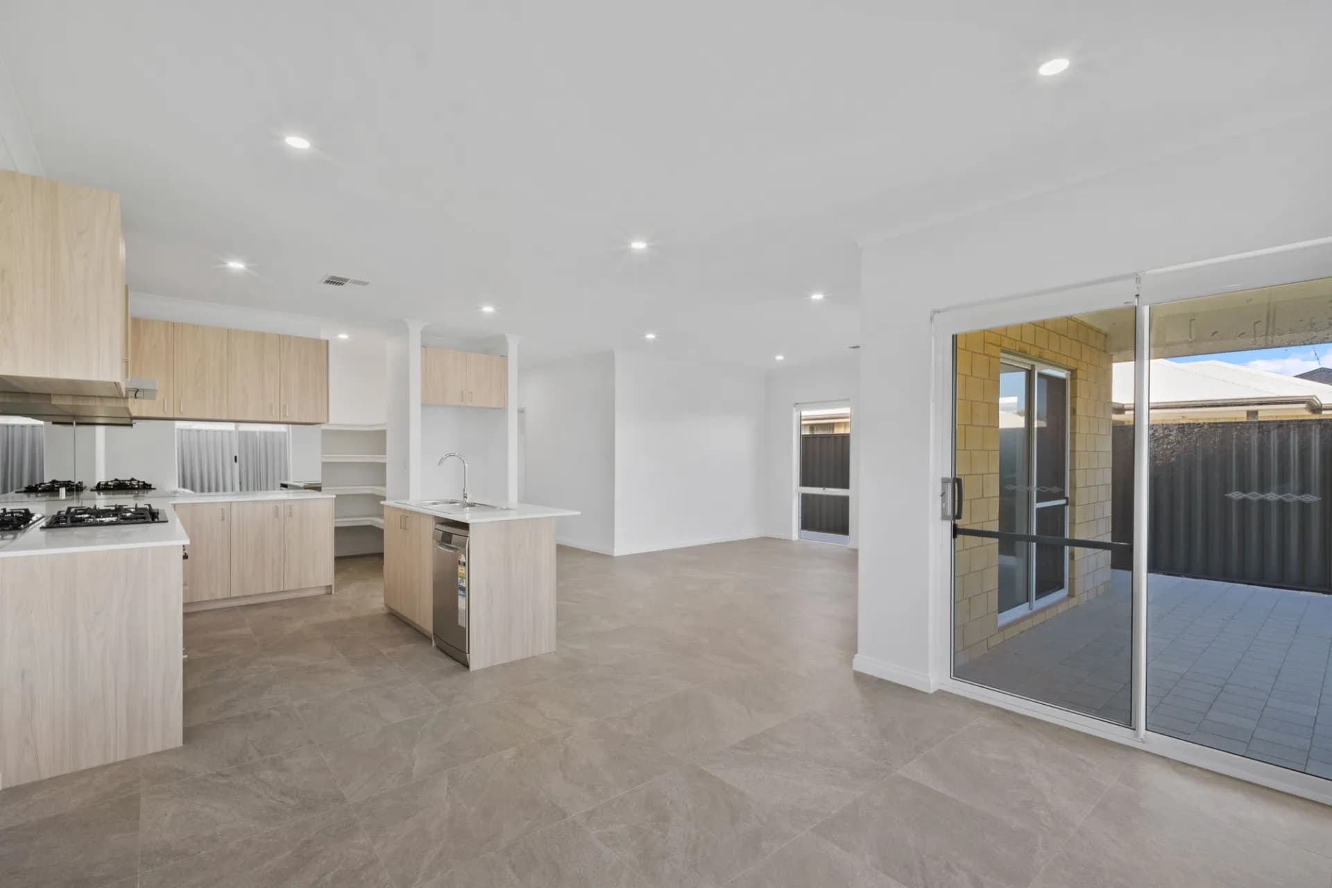 5 Capitola Way, Madora Bay, WA, Madora Bay - Thumbnail 6