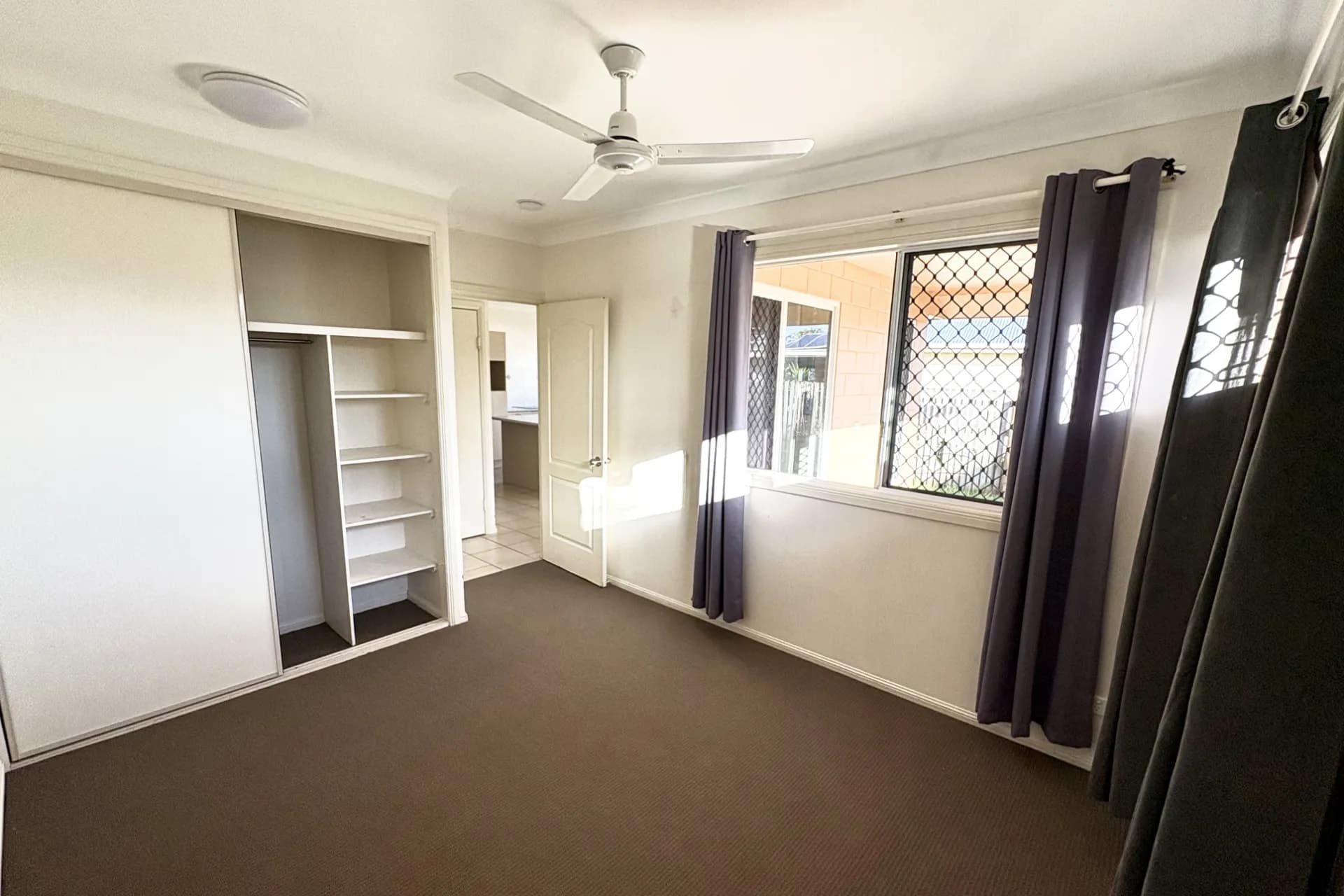 1/13  Amy  Court, Kelso, QLD, Kelso - Thumbnail 6